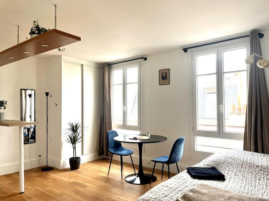 Eiffel Tower - Cosy Studio Paris Eksteriør billede